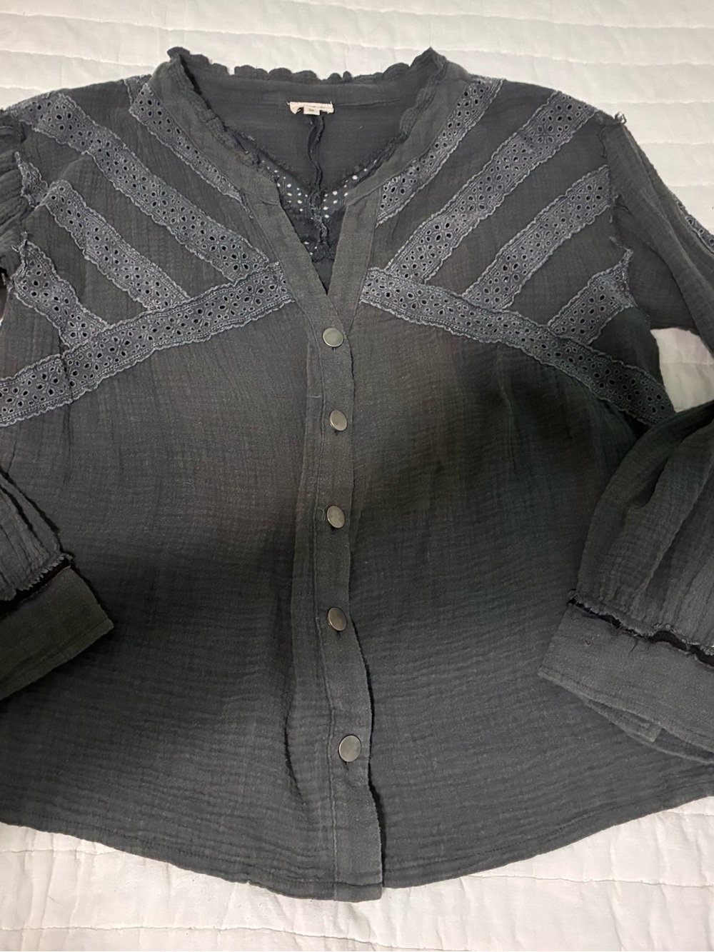POL Charcoal Button-Front Lace Inset Blouse oversized. size small